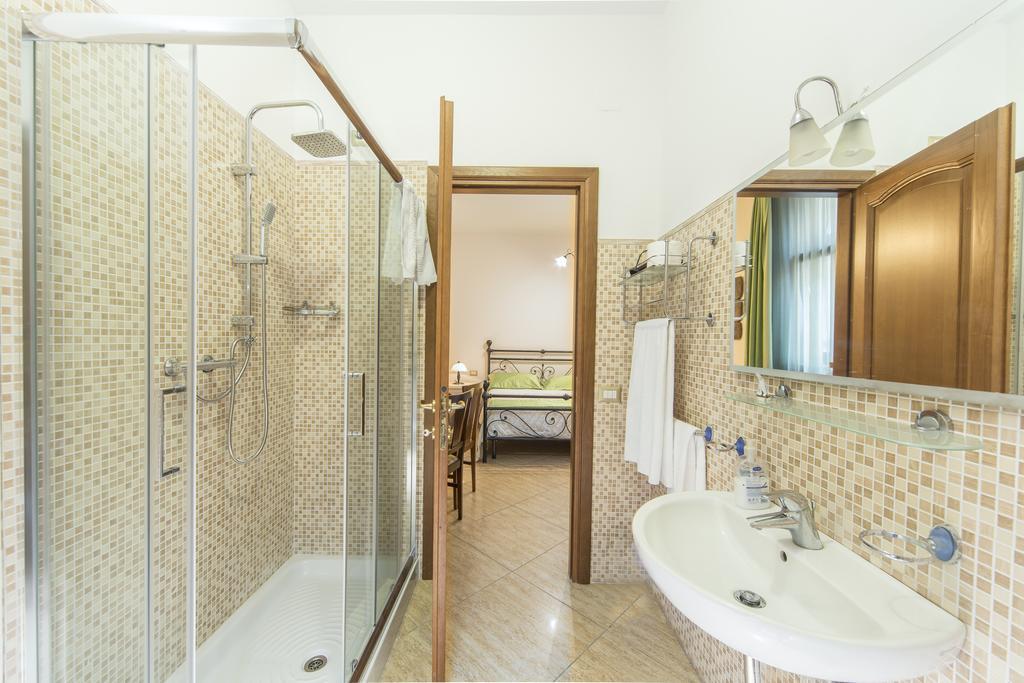 B&B Casa Cavour San Benedetto del Tronto Exterior foto
